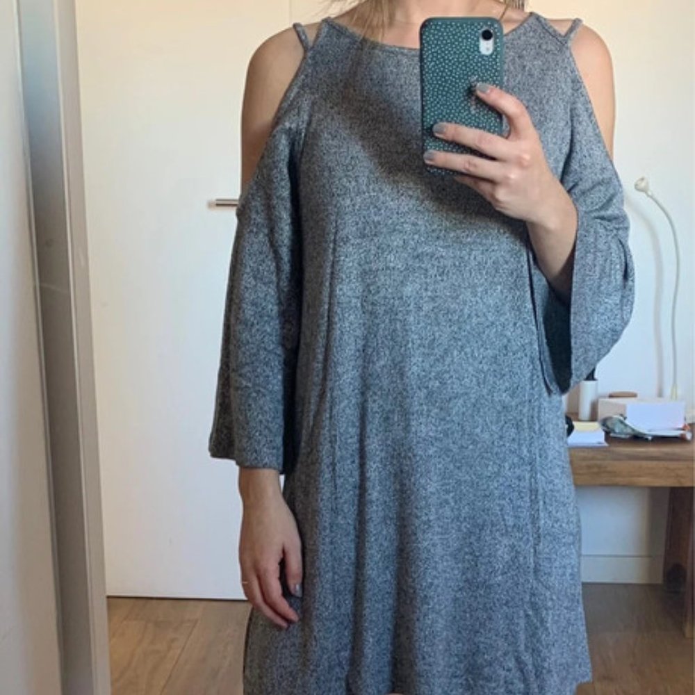 Bare shoulder dress